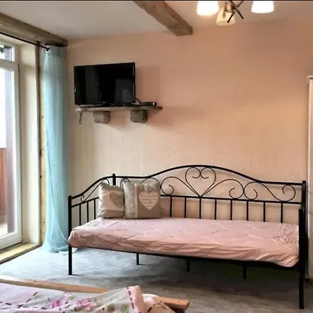 Privat Laura Ždiar